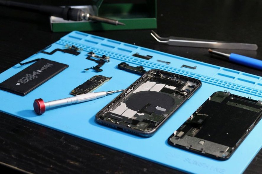 Screen Repair in Jupiter